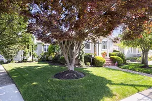 714 Wyckoff Ave, Bellmore, NY 11710 - Photo 2