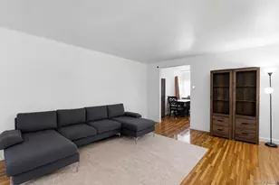 136-10 222nd St, Springfield Gardens, NY 11413 - Photo 4
