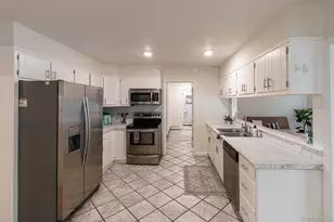 1540 Laurelwood Dr, Laurel, NY 11948 - Photo 4