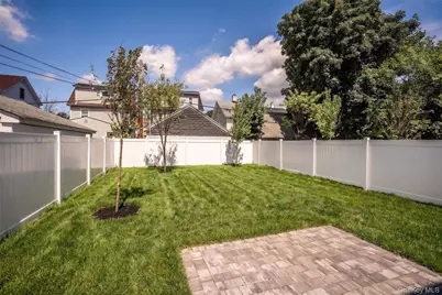 201 A Elm Street, New Rochelle, NY 10805 - Photo 38