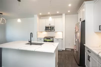 201 A Elm Street, New Rochelle, NY 10805 - Photo 8