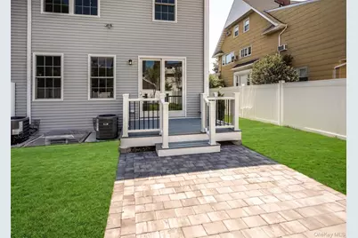 201 A Elm Street, New Rochelle, NY 10805 - Photo 34
