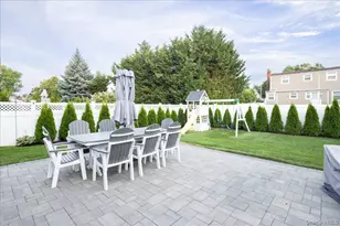 2716 Landing Ave, Bellmore, NY 11710 - Photo 24