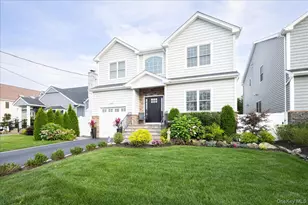 2716 Landing Ave, Bellmore, NY 11710 - Photo 2