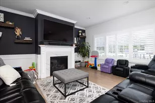 2716 Landing Ave, Bellmore, NY 11710 - Photo 12