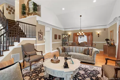 56 Sage Hollow Court, Dix Hills, NY 11746 - Photo 24