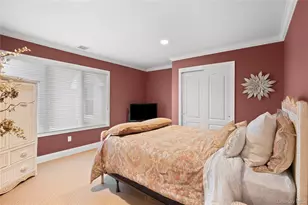 56 Sage Hollow Ct, Dix Hills, NY 11746 - Photo 34