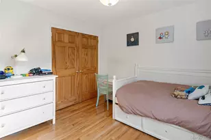 36 Florence Ave, Dobbs Ferry, NY 10522 - Photo 8