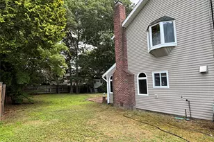 15 Sandy Ct, Lake Grove, NY 11755 - Photo 28