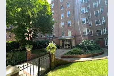 65-60 Wetherole Street Rego Park, Ny 11374 #5-J, Rego Park, NY 11374 - Photo 2