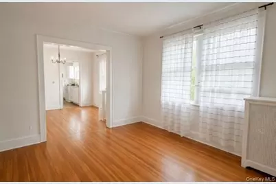 10 Catskill Avenue, Yonkers, NY 10704 - Photo 4