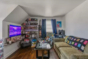 114 Greenvale Ave, Yonkers, NY 10703 - Photo 16