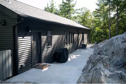 87 Blueberry Hill, Greenwood Lake, NY 10925 - Photo 40