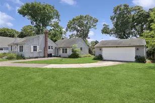 8 Beecher Ave, East Islip, NY 11730 - Photo 2