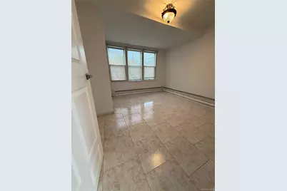 6020 60th Street, Maspeth, NY 11378 - Photo 4