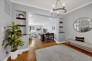 210 Martine Ave, White Plains, NY 10601 - Photo 4