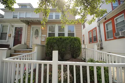 4457 Mundy Lane, Bronx, NY 10466 - Photo 2