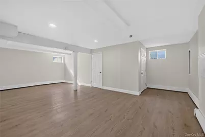 296 Westchester Avenue, West Babylon, NY 11704 - Photo 36