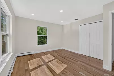 296 Westchester Avenue, West Babylon, NY 11704 - Photo 24