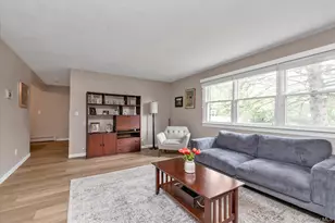 18 Kathy Ct, Northport, NY 11768 - Photo 16