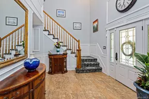 35 Pine Ridge Dr, Smithtown, NY 11787 - Photo 14