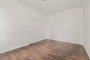 35 Crown St, Brooklyn, NY 11225 - Photo 4