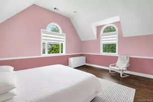 9 Hathaway Ln, Manhasset, NY 11030 - Photo 12