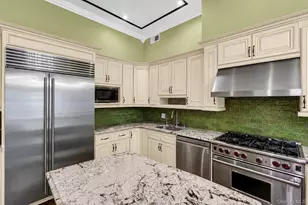 9 Hathaway Ln, Manhasset, NY 11030 - Photo 10