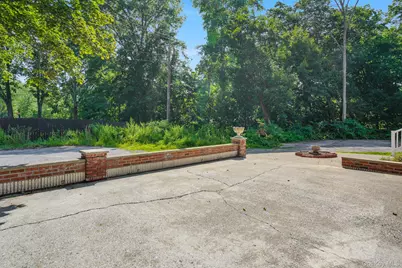 23 Kent Avenue, Poughkeepsie, NY 12603 - Photo 26