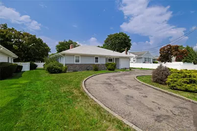 296 N Long Beach Road, Rockville Centre, NY 11570 - Photo 1