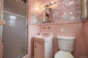 296 N Long Beach Rd, Rockville Centre, NY 11570 - Photo 14