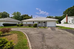 296 N Long Beach Rd, Rockville Centre, NY 11570 - Photo 2