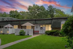 855 Birchwood Rd, Medford, NY 11763 - Photo 2