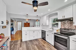 127 Queens Ave, West Babylon, NY 11704 - Photo 12