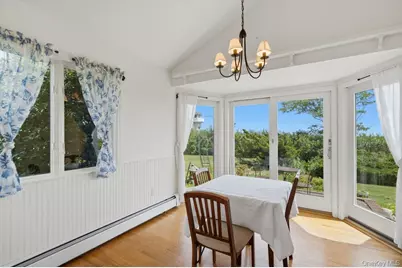 282 Belvedere Drive, Oakdale, NY 11769 - Photo 12