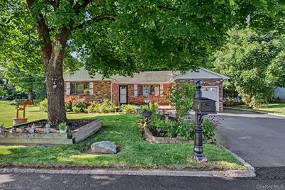21 Clematis Road, Brewster, NY 10509 - Photo 2