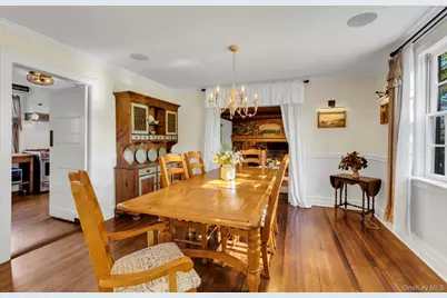 105 Academy Street, Bayport, NY 11705 - Photo 10