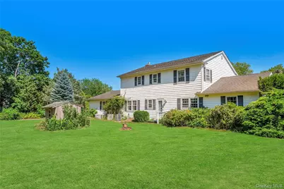 865 Peconic Bay Boulevard, Laurel, NY 11948 - Photo 4