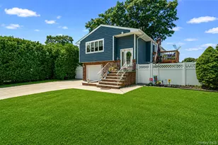 12 Fannie Dr, Farmingville, NY 11738 - Photo 2