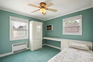 76-26 176th St, Fresh Meadows, NY 11366 - Photo 28