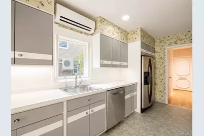 76-26 176th Street, Fresh Meadows, NY 11366 - Photo 18