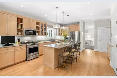 16 Barclay Drive, Sag Harbor, NY 11963 - Photo 12