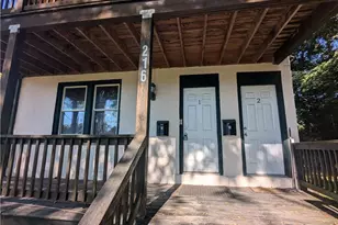 216 Smith St, Poughkeepsie, NY 12601 - Photo 2