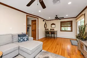 14 Coles Pl, Northport, NY 11768 - Photo 12
