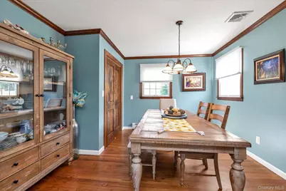 14 Coles Place, Northport, NY 11768 - Photo 10