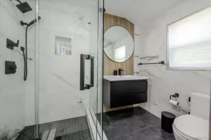 6-34 Jarvis Ave, Far Rockaway, NY 11691 - Photo 16