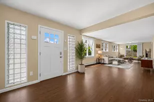 394 Warwick Rd, East Meadow, NY 11554 - Photo 2