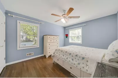 49 Munson Court, Melville, NY 11747 - Photo 14