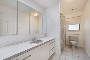 49 Munson Ct, Melville, NY 11747 - Photo 12