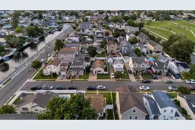 3 Fulton Street E, East Rockaway, NY 11518 - Photo 32